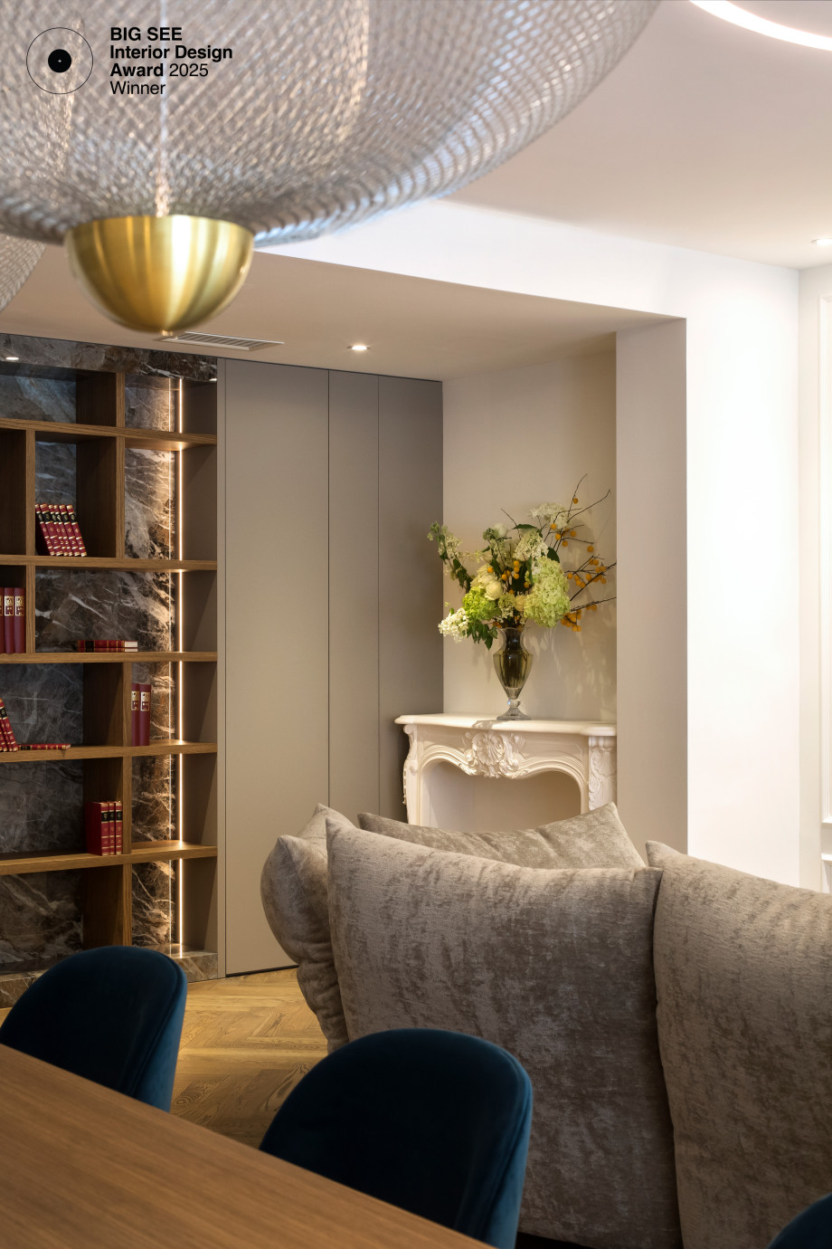 timeless-glow-decorative-fireplace-living-room